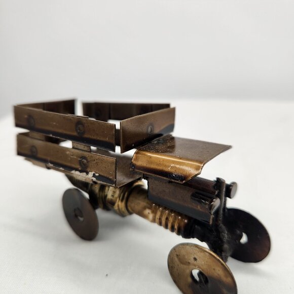 Metal FARM TRUCK Spark Plug Art Table Top Farmhouse Decor - Picture 1 of 4